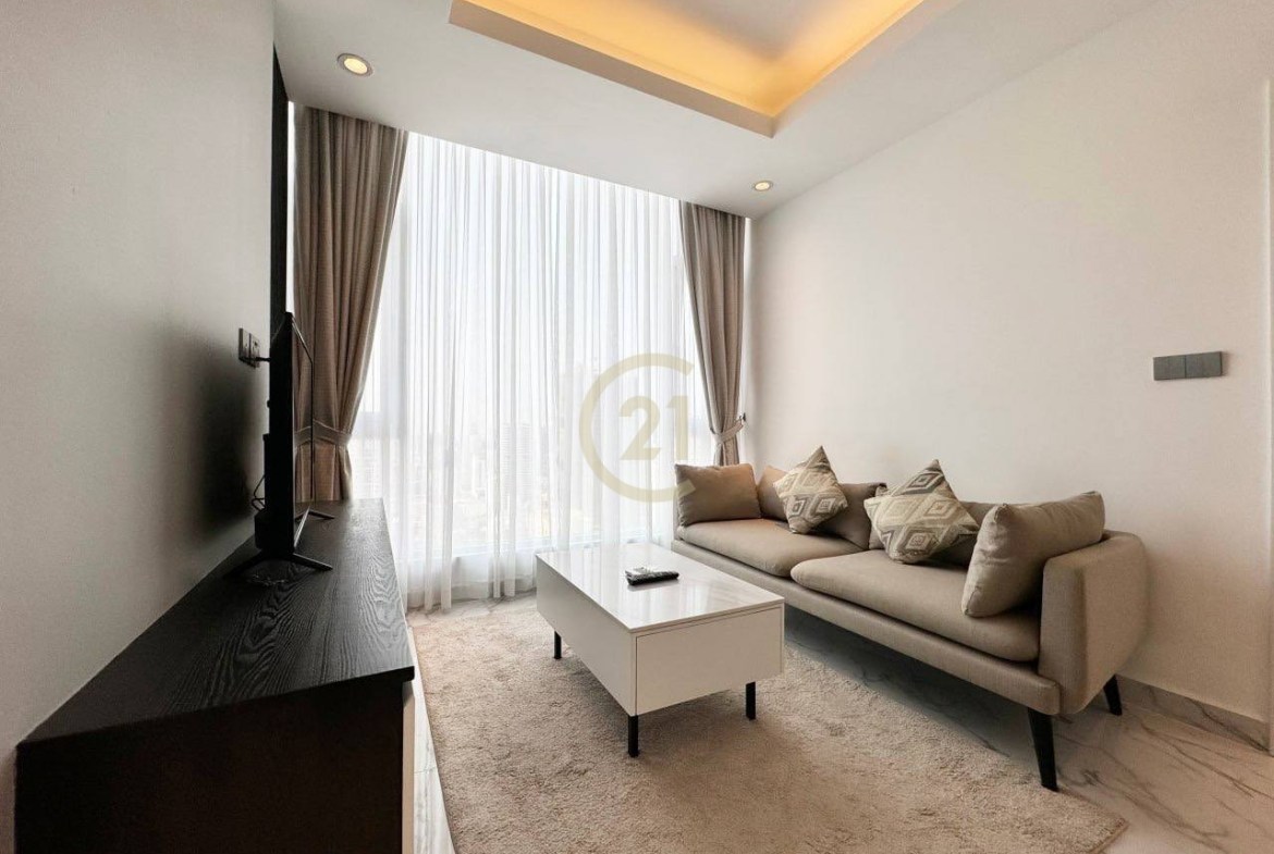 Modern 2 Bedroom Condo for Rent at BKK1