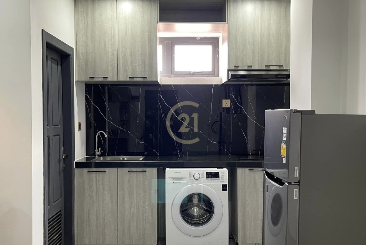 Nice Decoration Studio For Rent On St 271