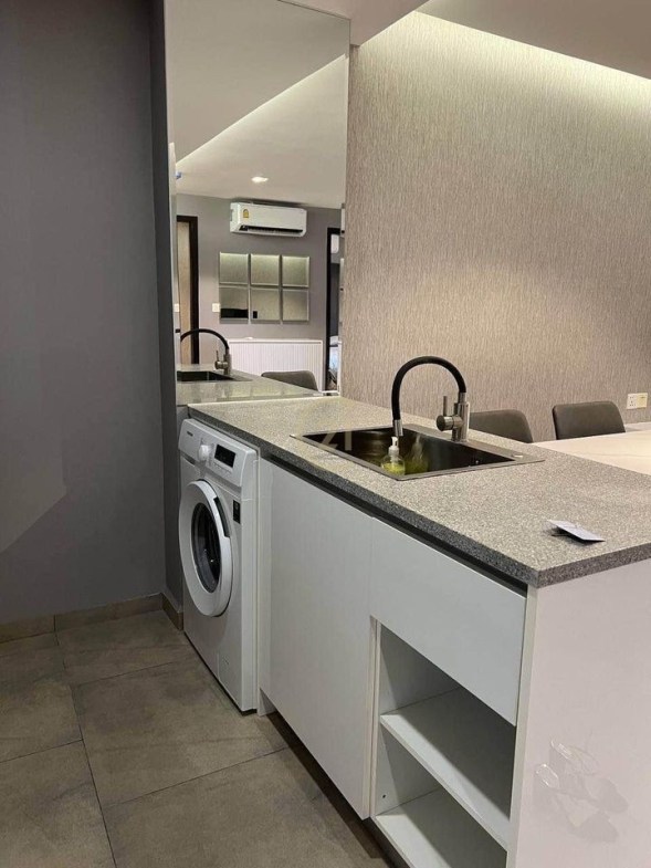 LUXERY TWO BEDROOM FOR RENT