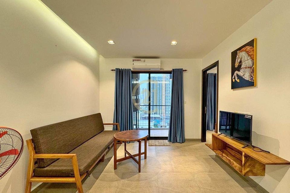 MODERN TWO BEDROOM FOR RENT