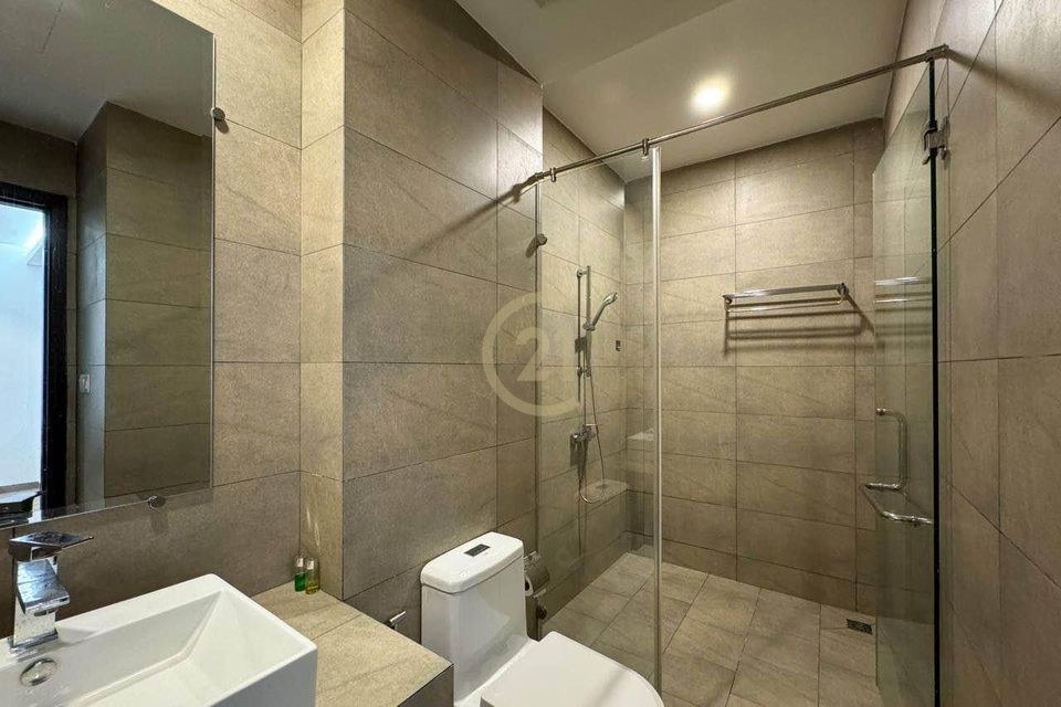 MODERN TWO BEDROOM FOR RENT