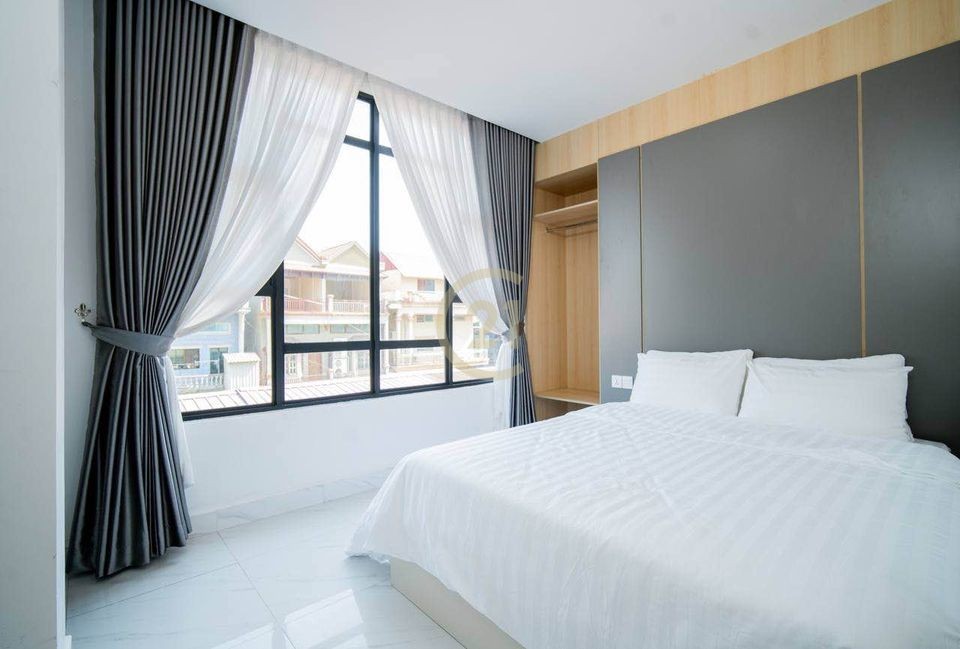 LUXERY STUDIO ROOM FOR RENT
