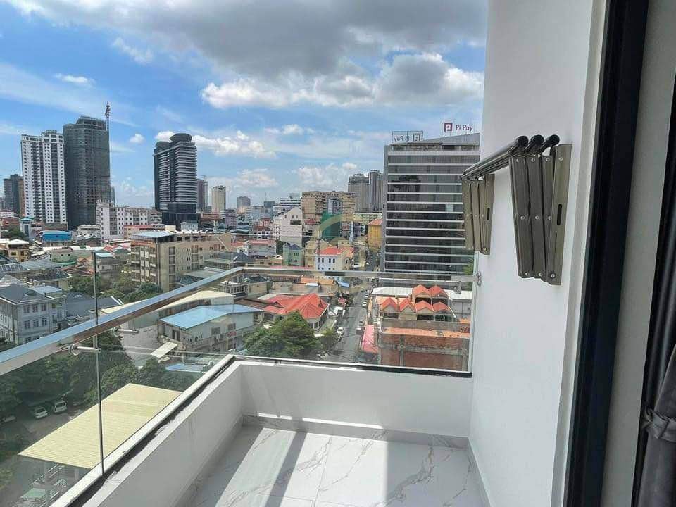 Nice Studio Room For Rent At Olympic