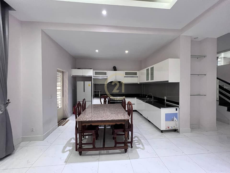 457067215_1050104160046773_4026834581059948461_n Villa for rent with fully furniture