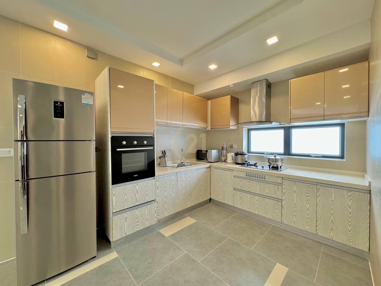 457612391_8152021351579480_1885095755651360416_n Nice two bedroom for rent with fully furniture