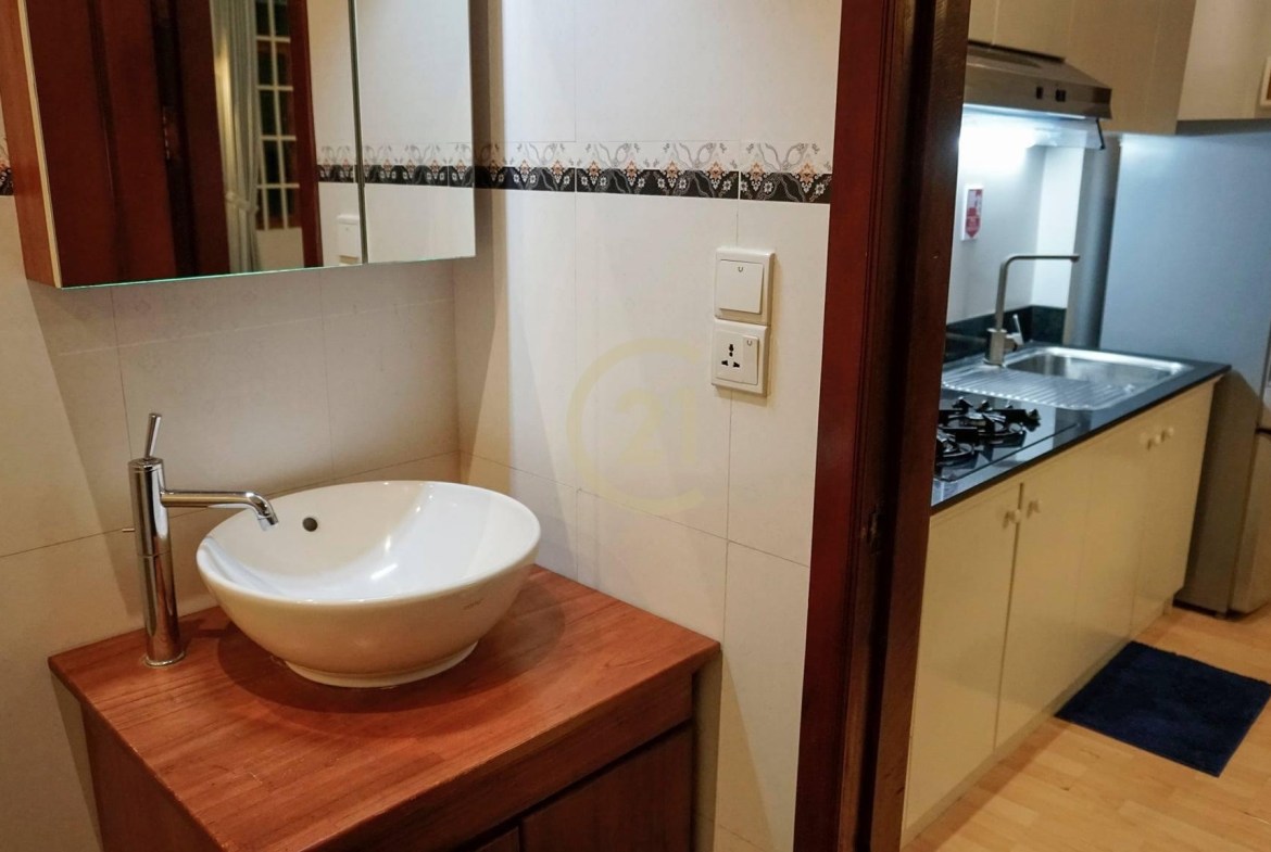 One Bedroom For Rent At Toul Tompung