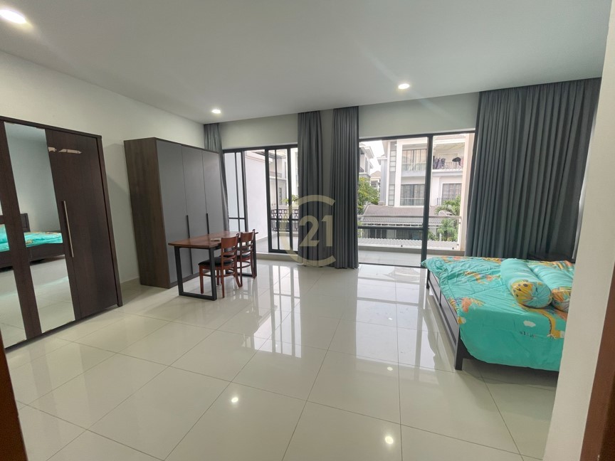 Lovely Villa For Rent At Villa Town 