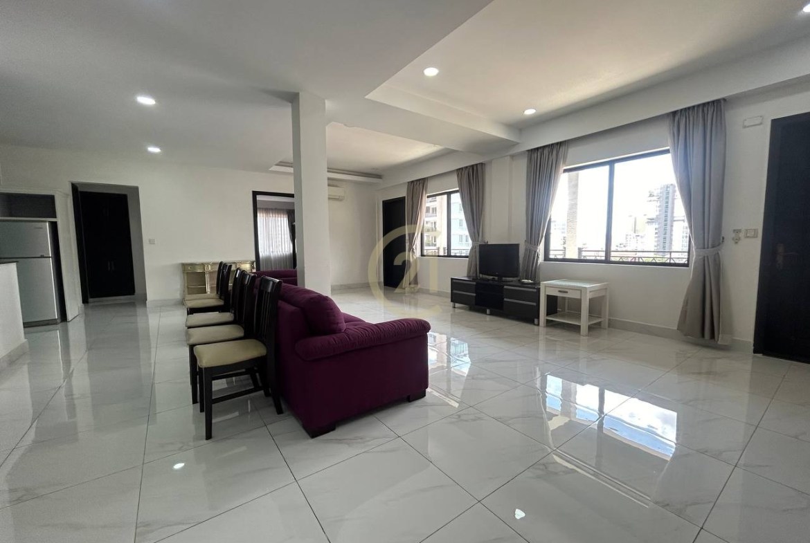 Nice 4 Bedroom For Rent At BKK1