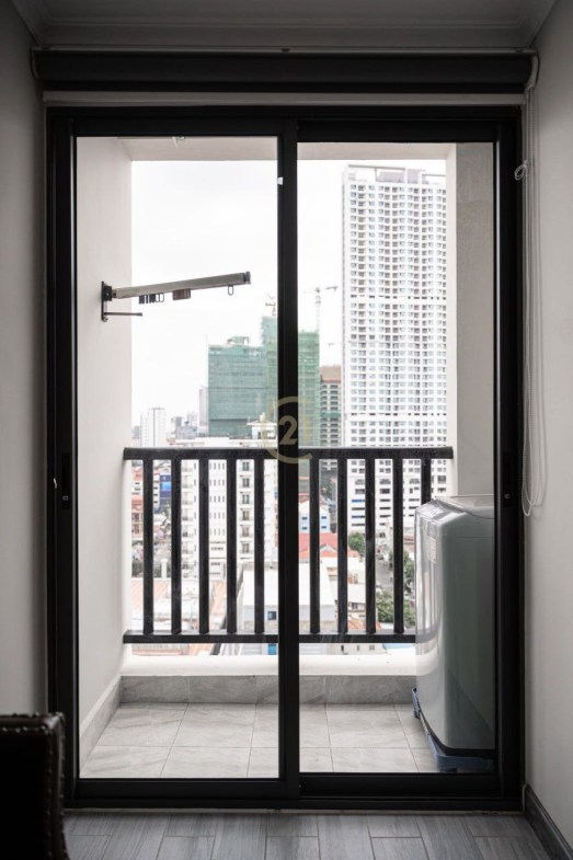 Modern One Bedroom For Rent At BKK2