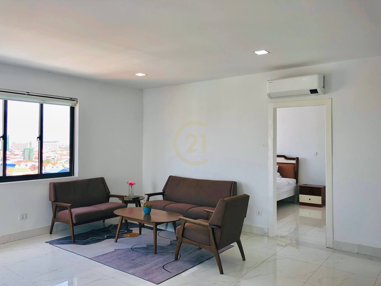 One Bedroom For Rent At Psar Derm Tkhov