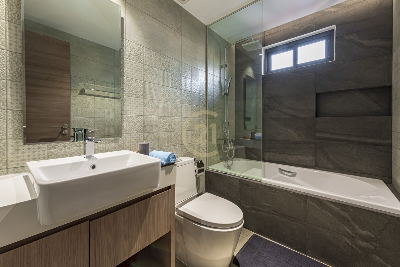 luxury 2 Bedroom for Rent at BKK1