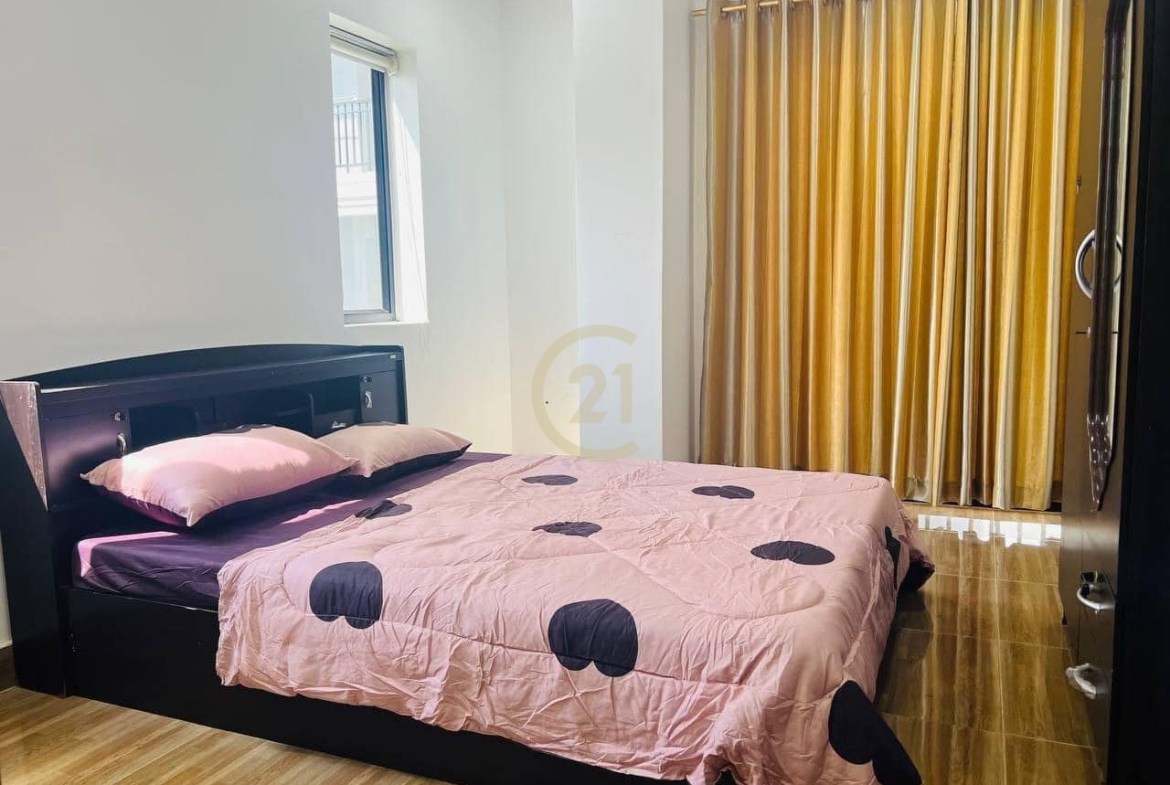 Nice Condo Two Bedroom For Rent At Tonle Bassac