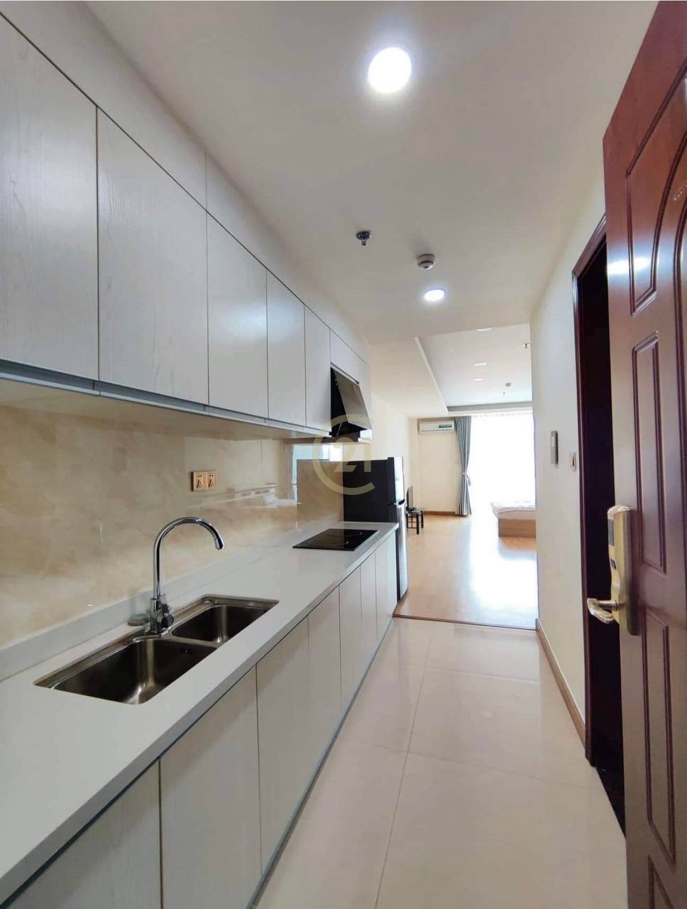 Condo Studio for Rent at Olympia city