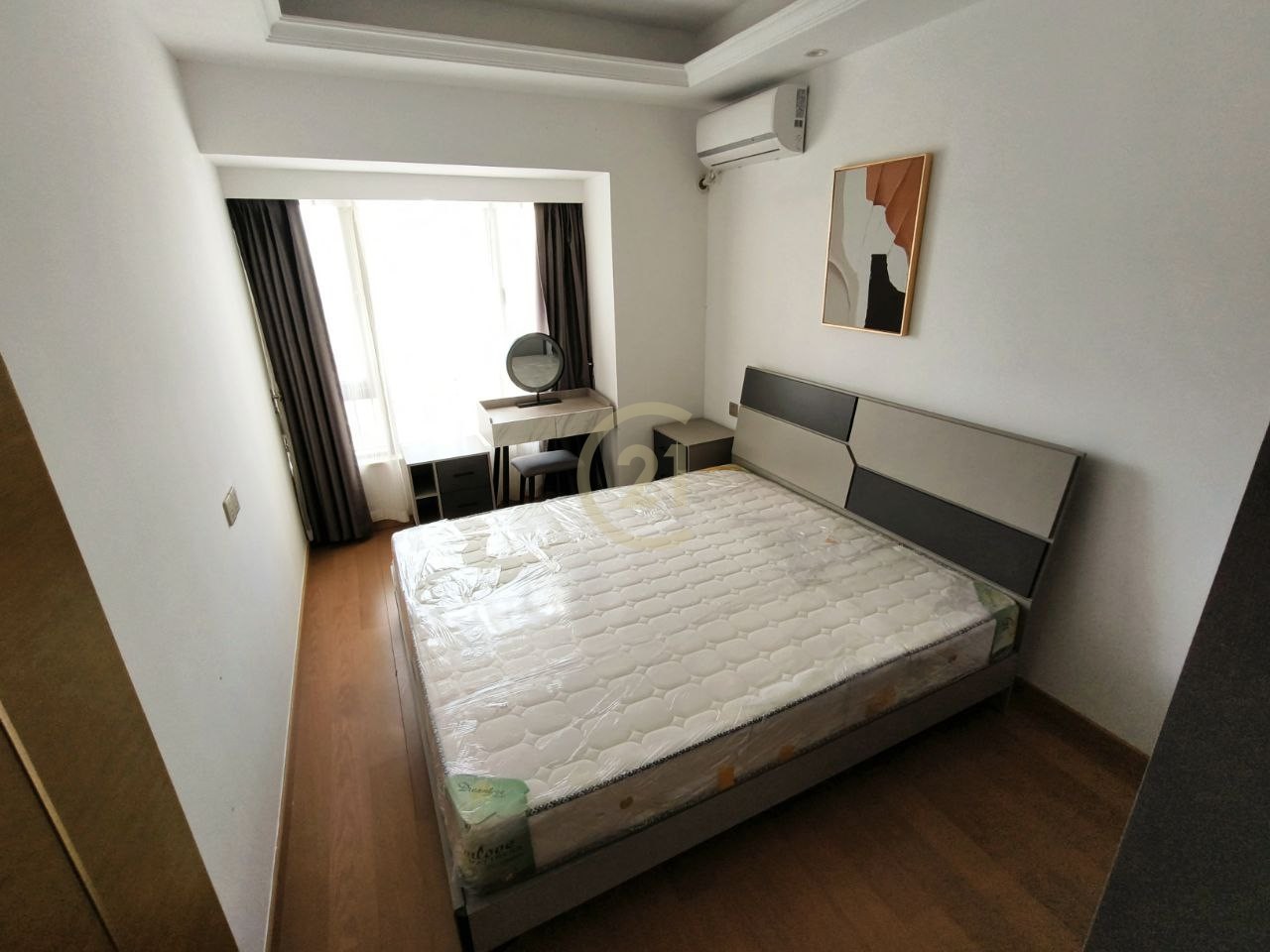 Condo 1 Bedroom for rent at R&F