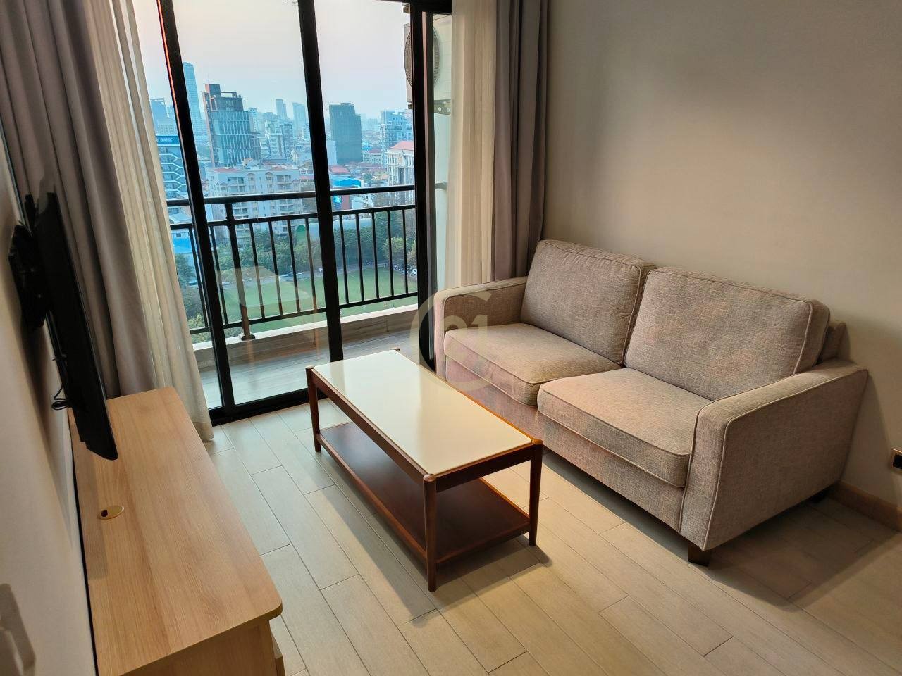Luxury 1 Bedroom for rent at BKK1