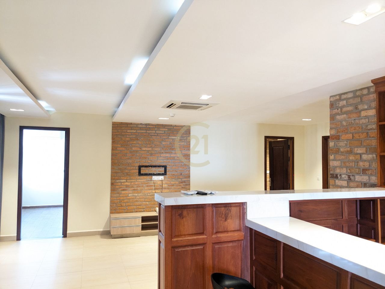 Apartment 3 Bedroom for rent at BKK1