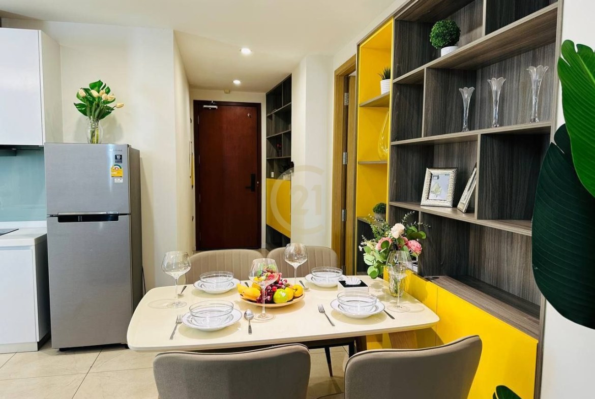 Brand new Three bedroom For Rent At Tonle Bassac