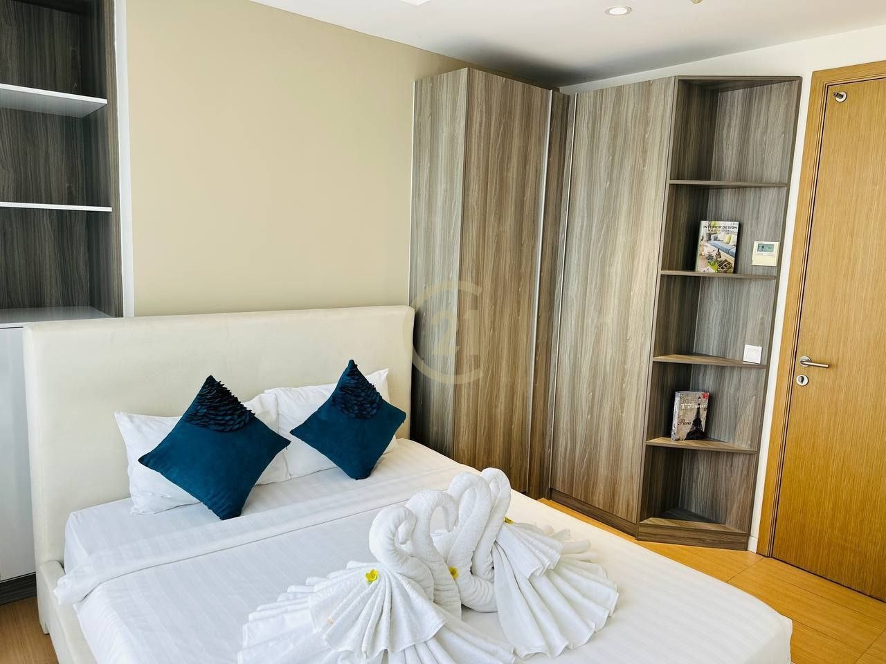 Brand new Three bedroom For Rent At Tonle Bassac
