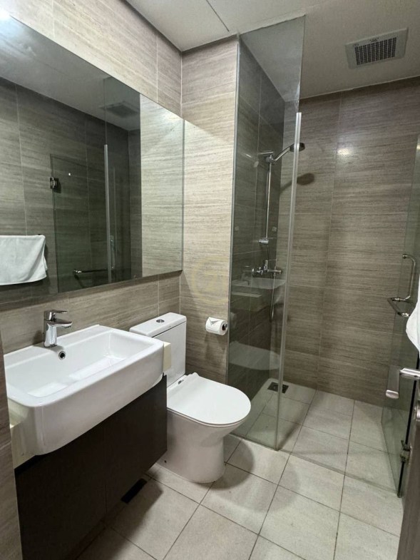 Luxury 3 Bedroom for rent at The Peak