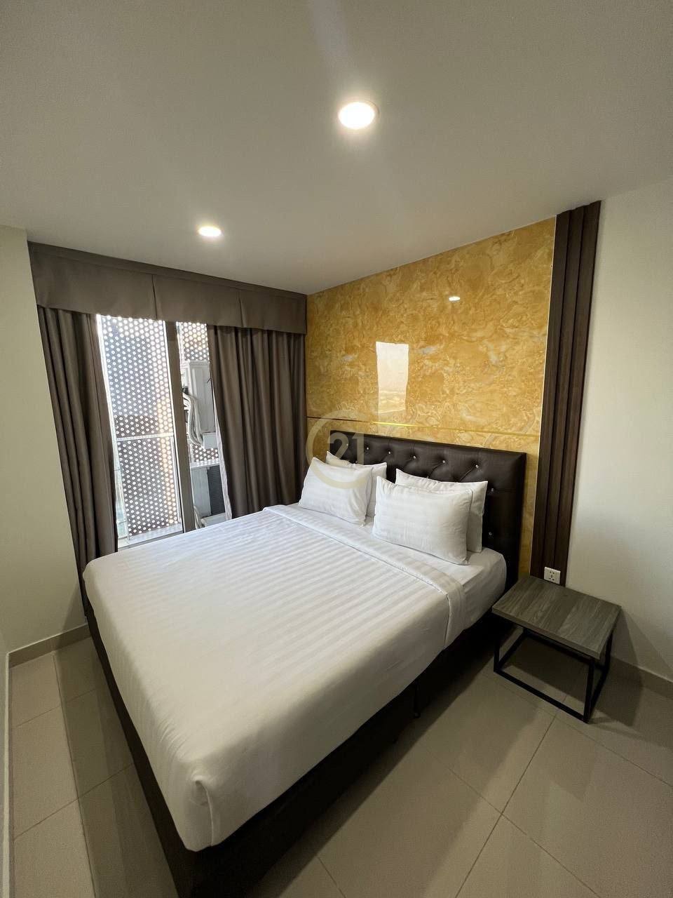 Luxury 3 bedroom for rent at The Peak