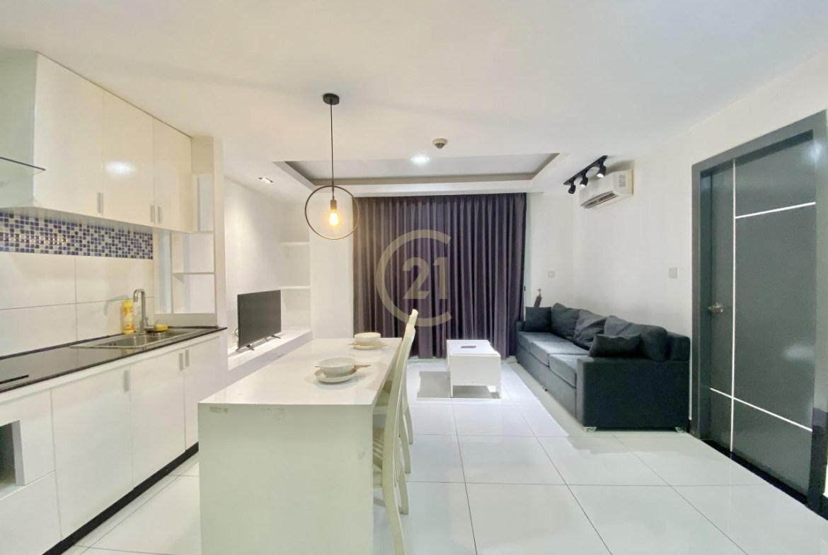Luxury One Bedroom for rent at BKK3