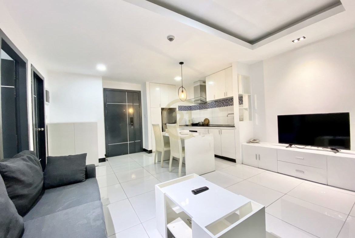 Luxury One Bedroom for rent at BKK3