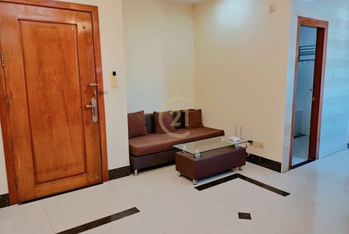 Biggest One bedroom for rent at Russian Market