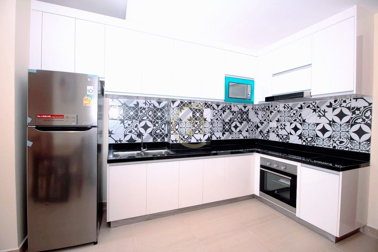 Western 2 Bedroom for rent at BKK1