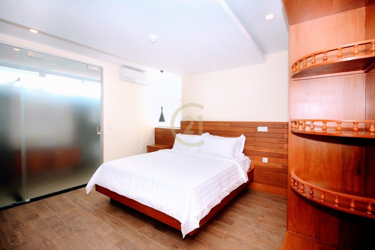 Western 2 Bedroom for rent at BKK1