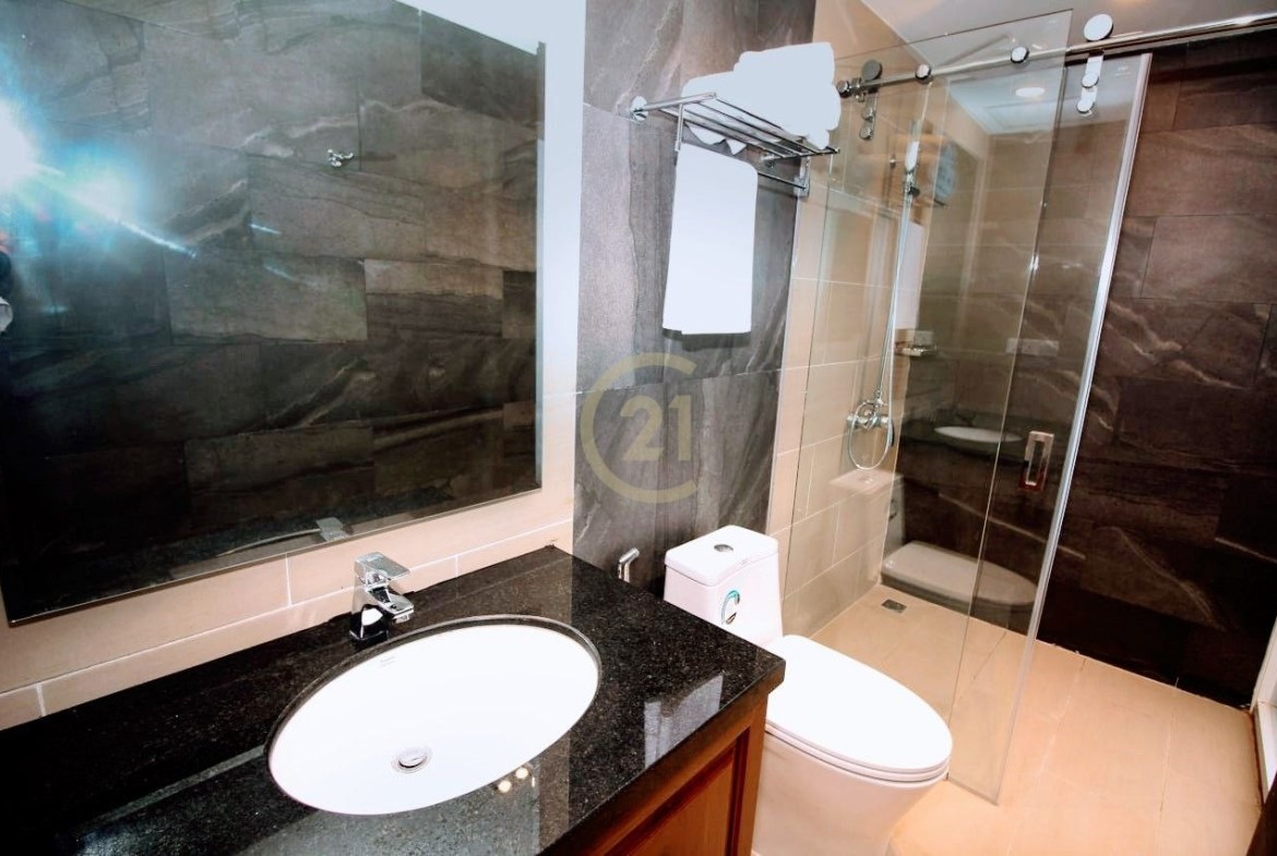 Western 2 Bedroom for rent at BKK1