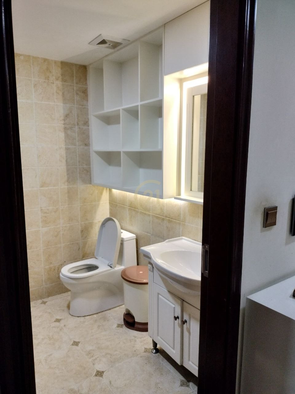 Condo for rent at Olympia City
