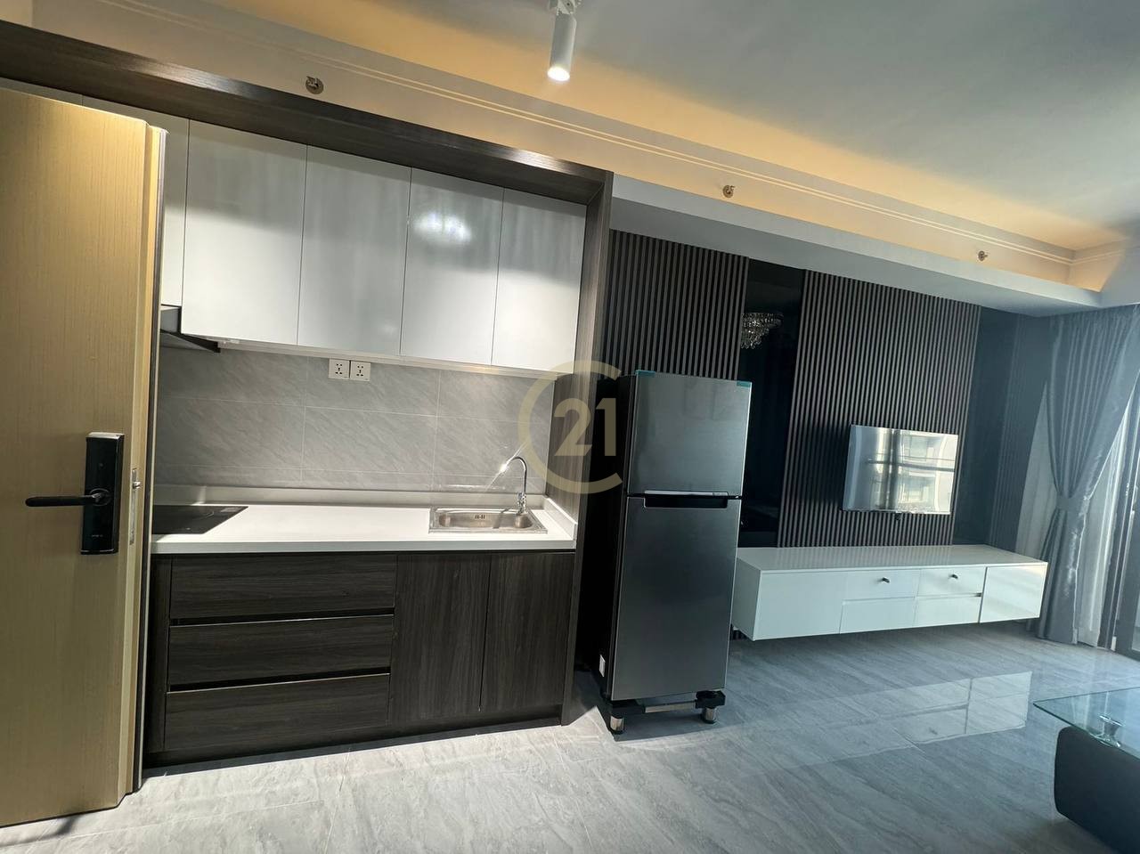 Condo 2 Bedroom for rent at Agile BKK1