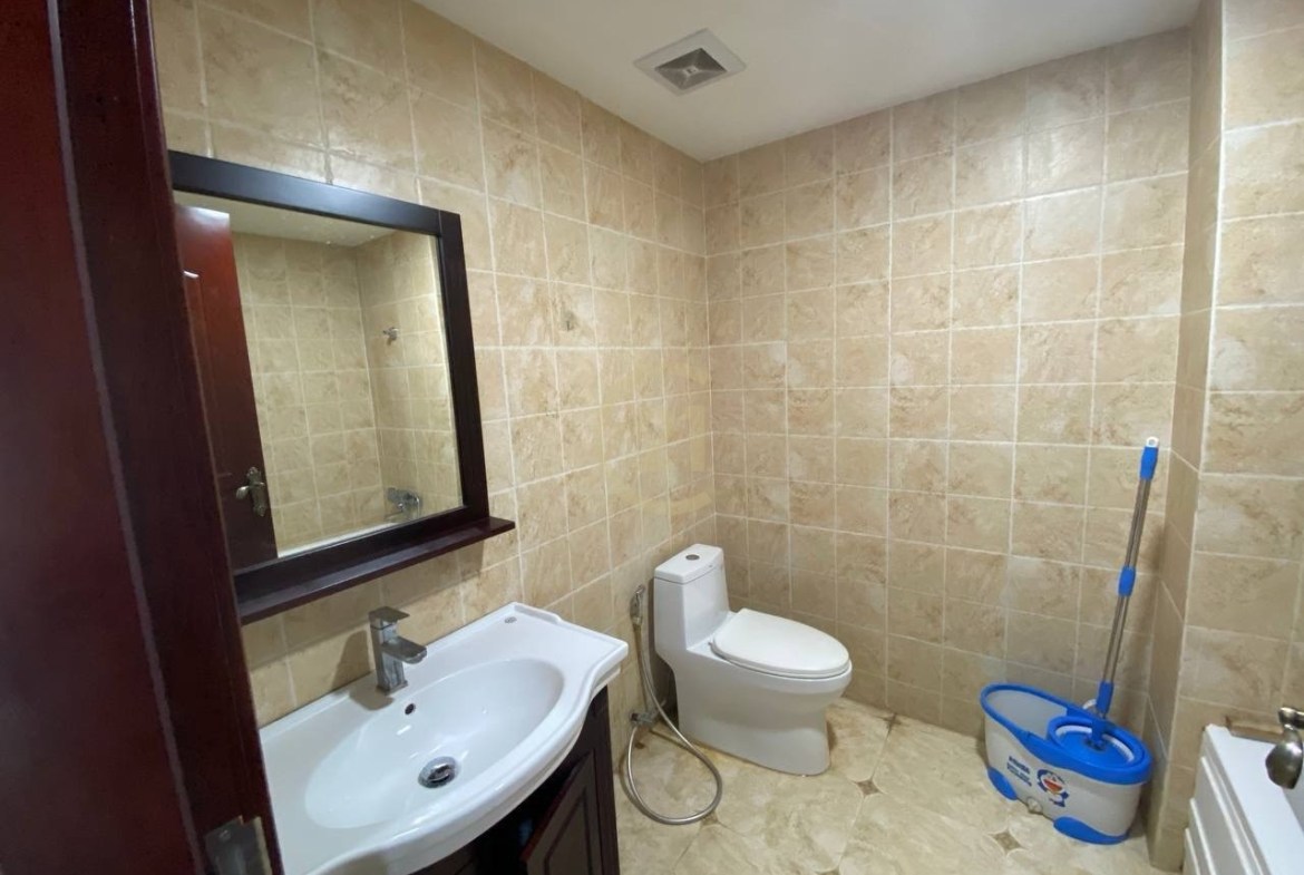 Condo Studio Room for Rent at Olympia city