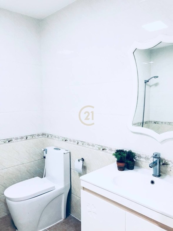 Nice Condo Studio Room For Rent At Olympic