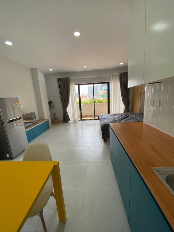 Nice Studio Room For Rent At Olympic