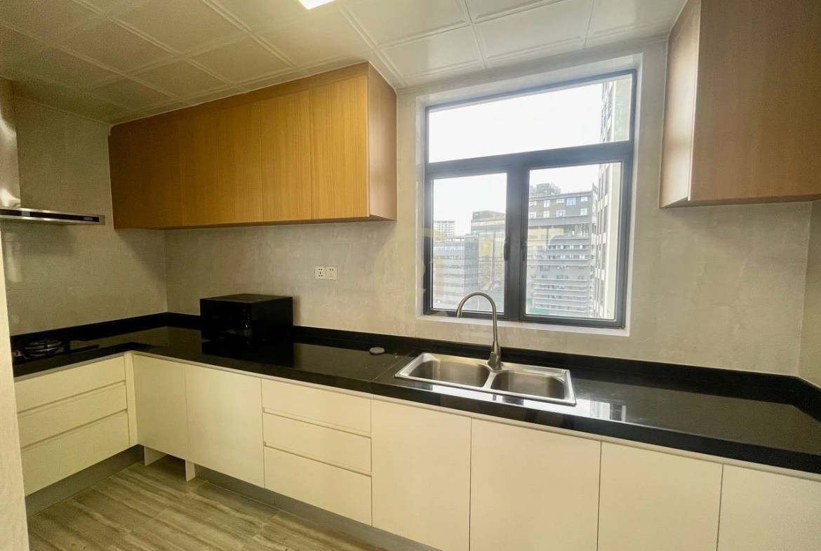 Special 4 Bedroom For Rent at Toul Kork