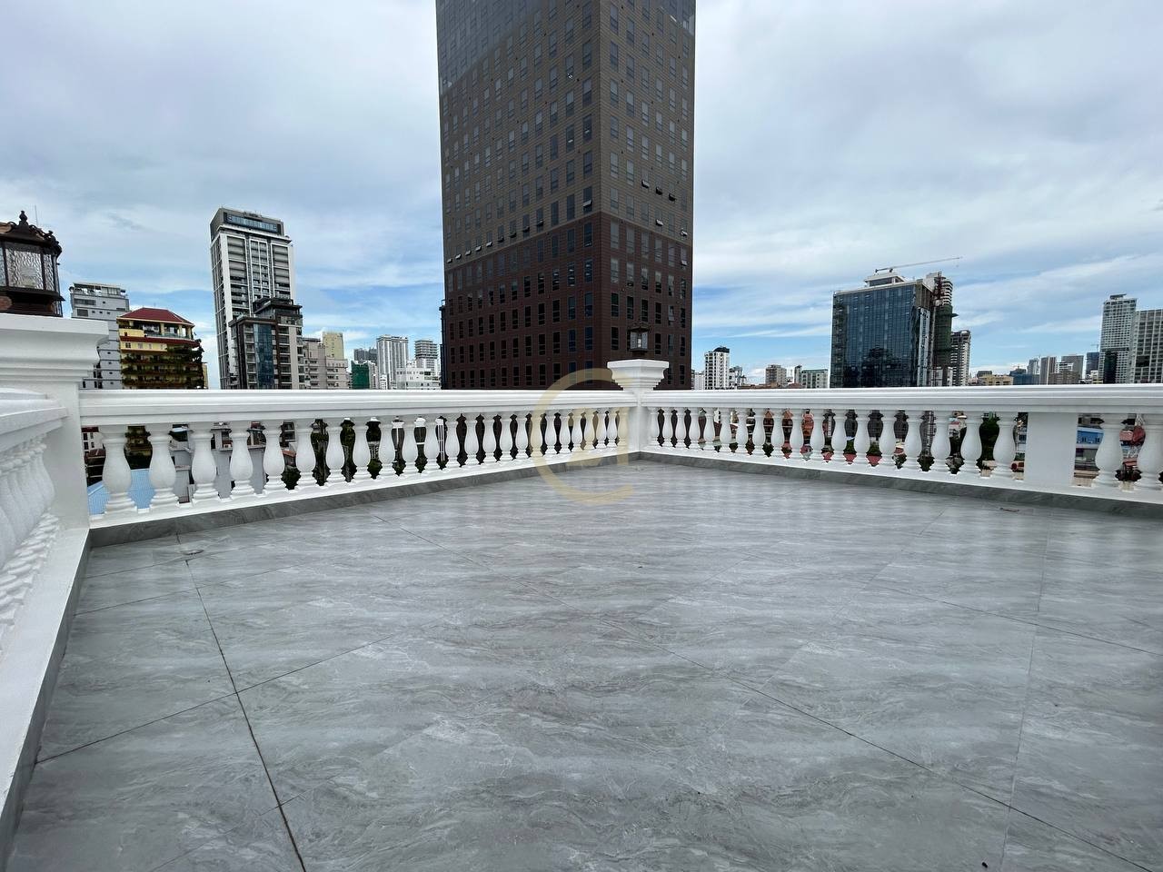 Penthouse 1 Bedroom for Rent at 7 Makara