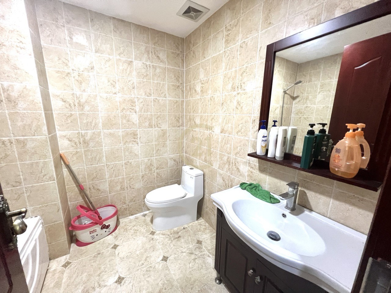 Condo Studio Room For Rent At Olympic