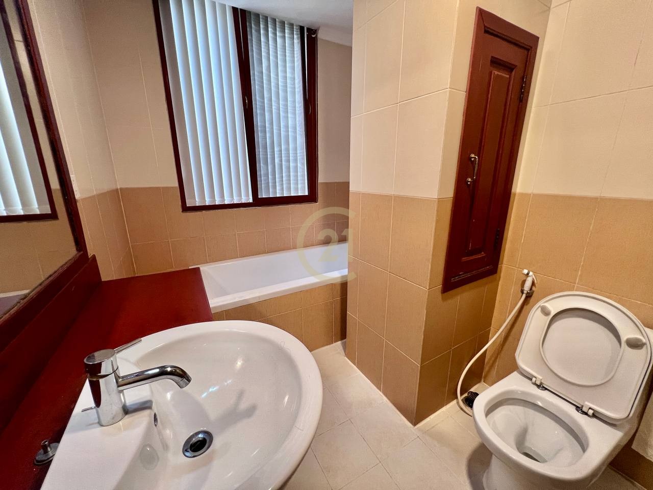 Specious 3 Bedroom For Rent at BKK1