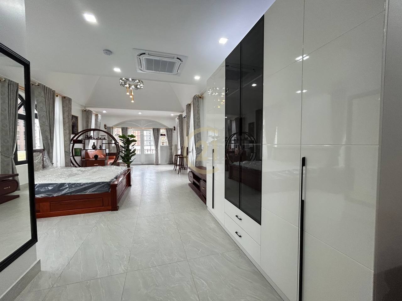 Penthouse 1 Bedroom for Rent at 7 Makara