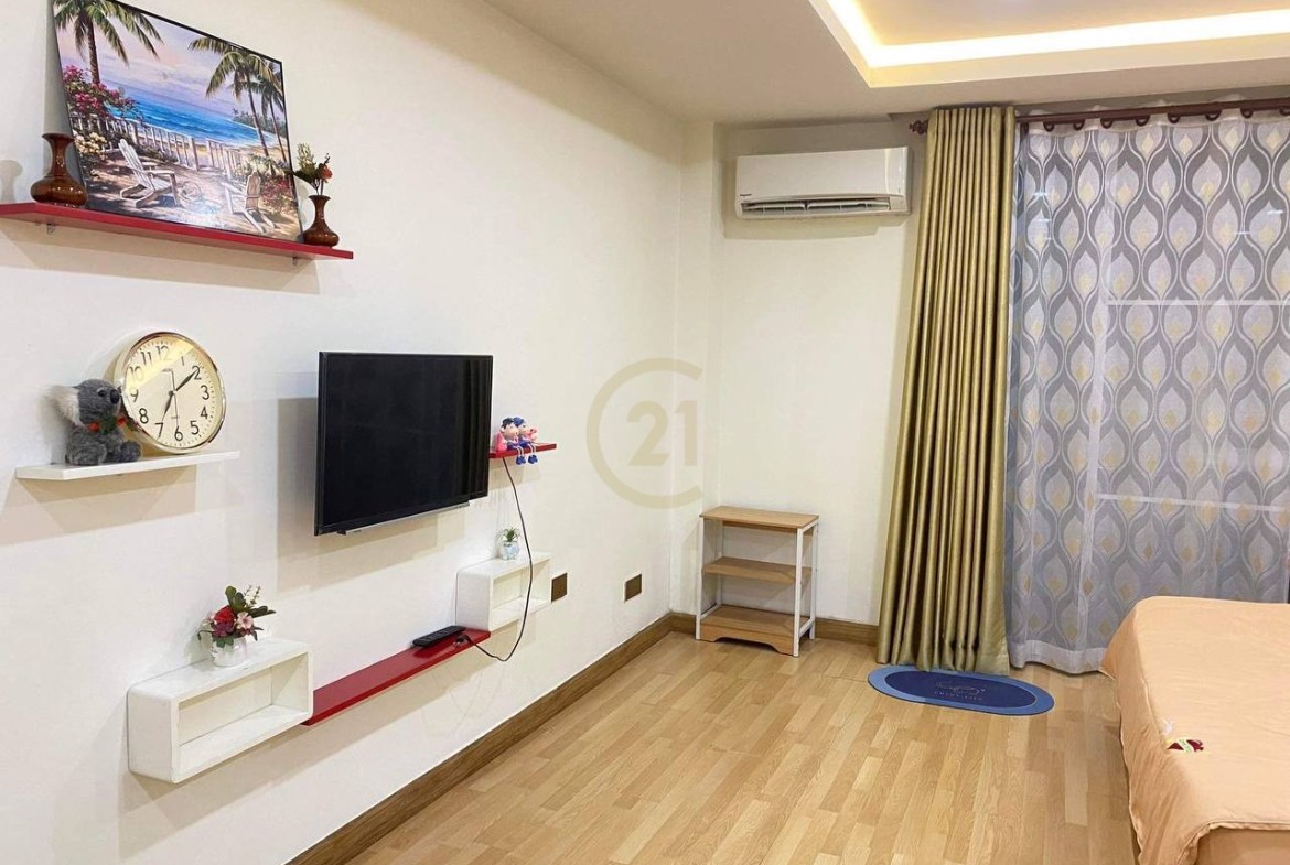 Studio Condo For Rent at Olympia City
