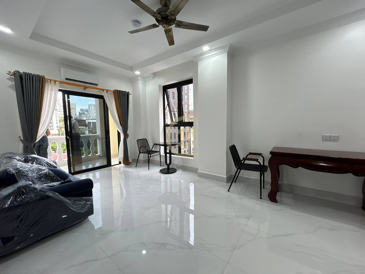 Brand New One Bedroom For Rent At BKK1
