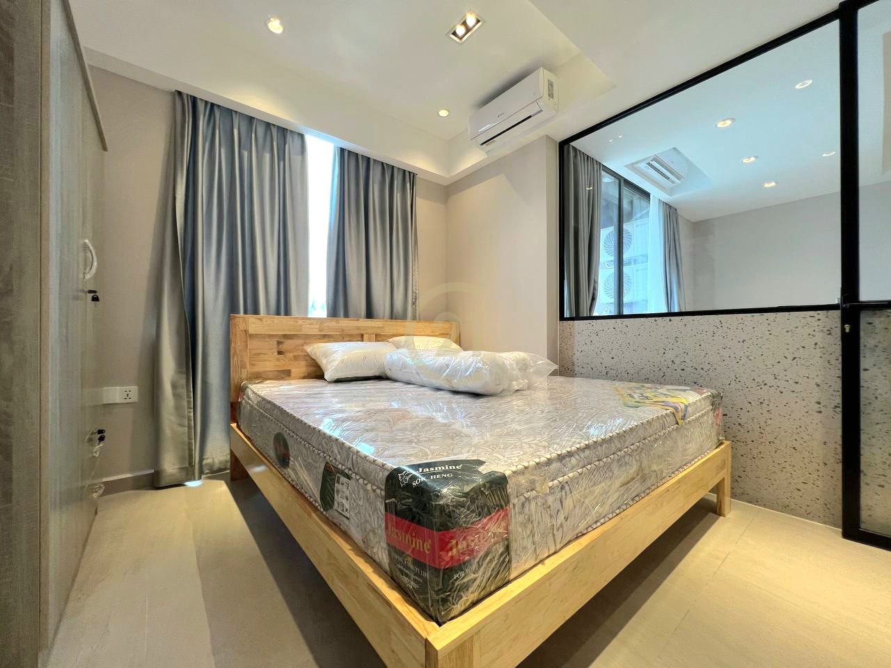 Brand new 2BR For Rent at Toul Kork