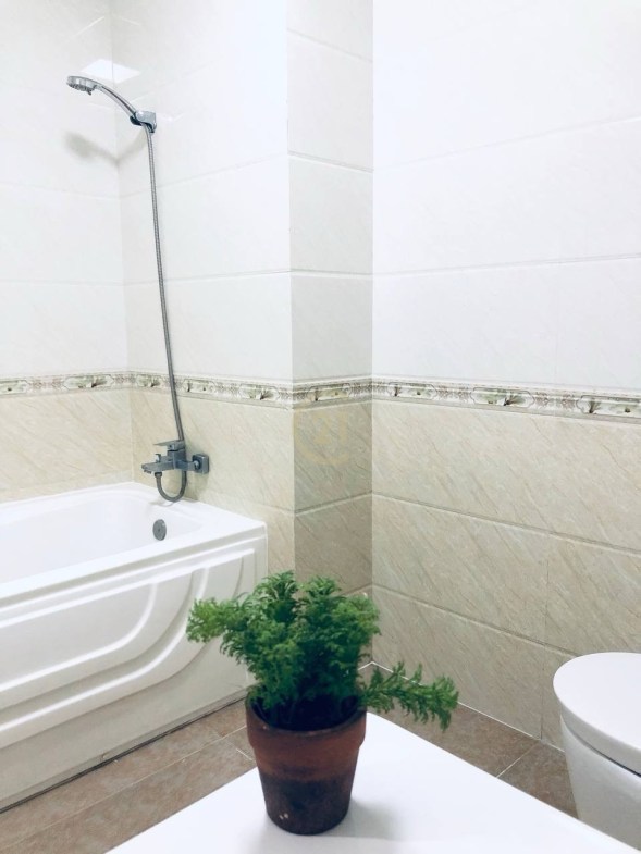 Nice Condo Studio Room For Rent At Olympic