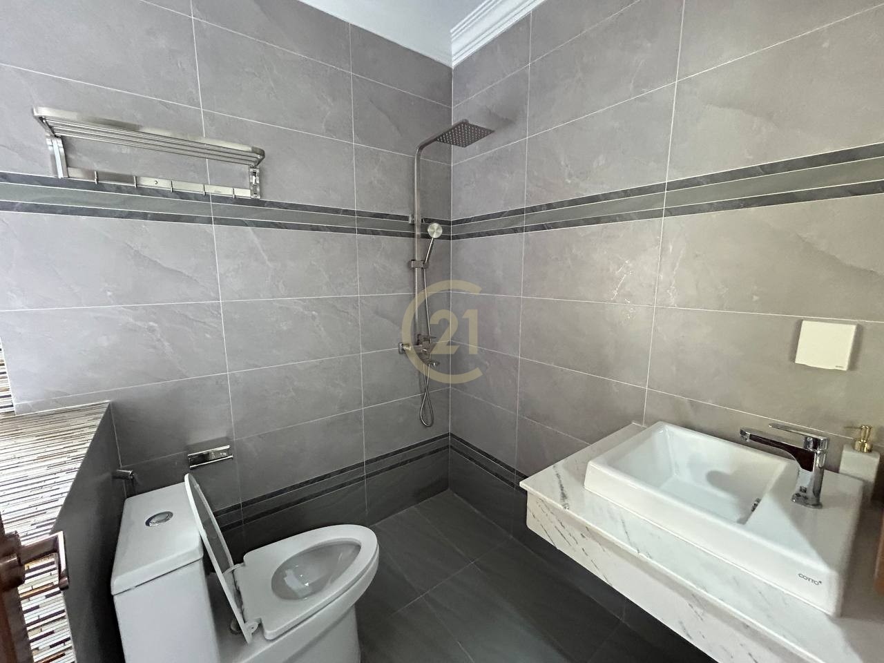 Penthouse 1 Bedroom for Rent at 7 Makara