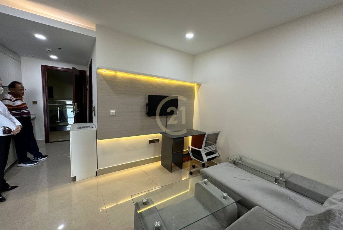Nice Studio Condo for Rent at 7 Makara
