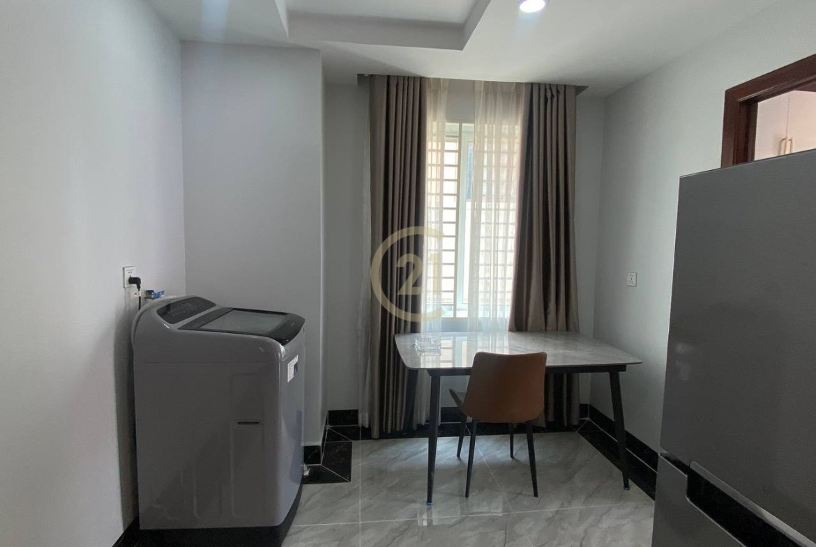 One Bedroom For Rent At BKK2