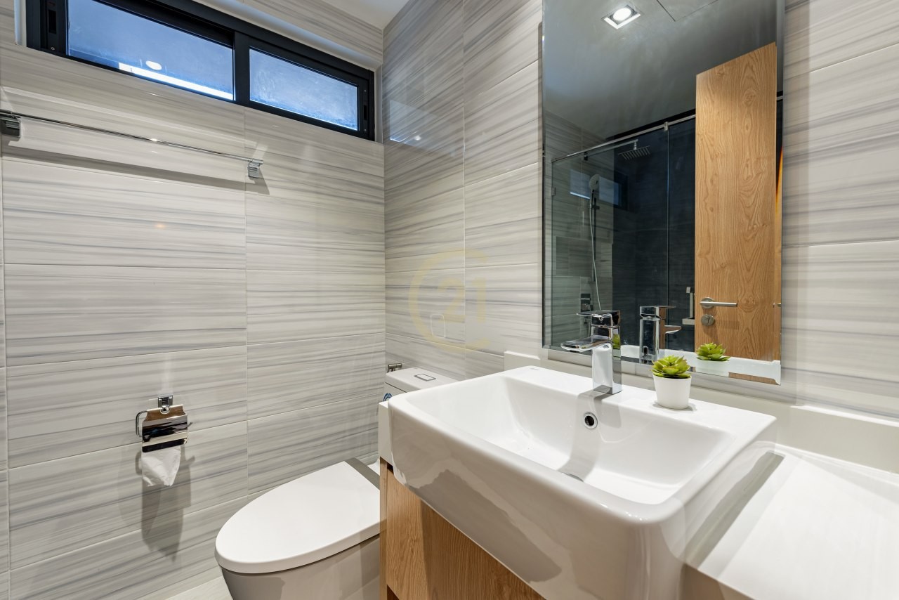 Modern Studio Room For Rent at BKK1