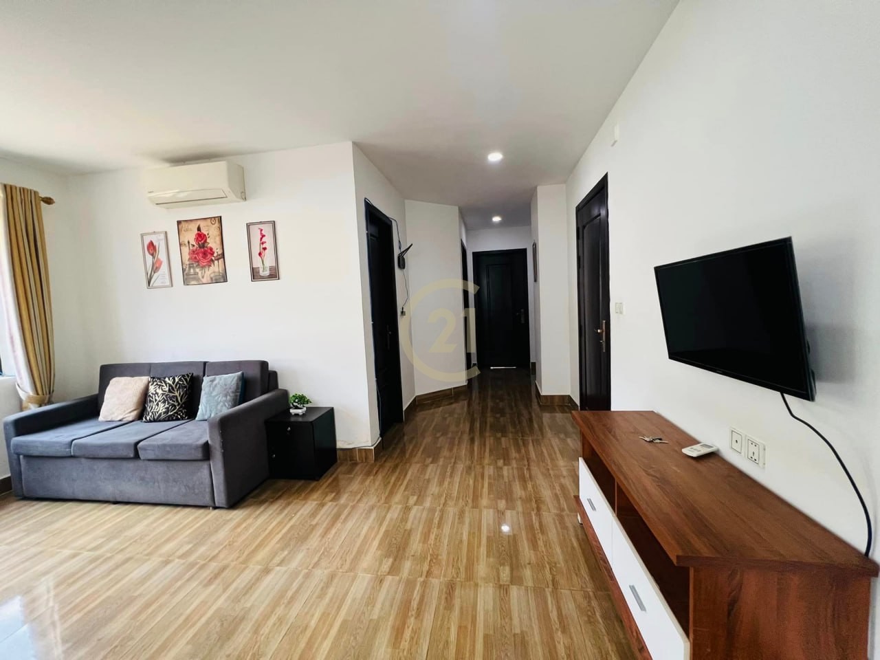 Nice Condo Two Bedroom For Rent At Tonle Bassac