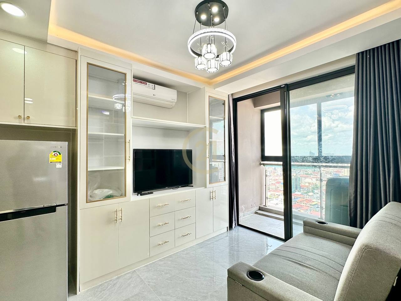 Brand New 1 Bedroom for Rent at BKK3
